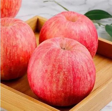 シャキッと甘いリンゴ